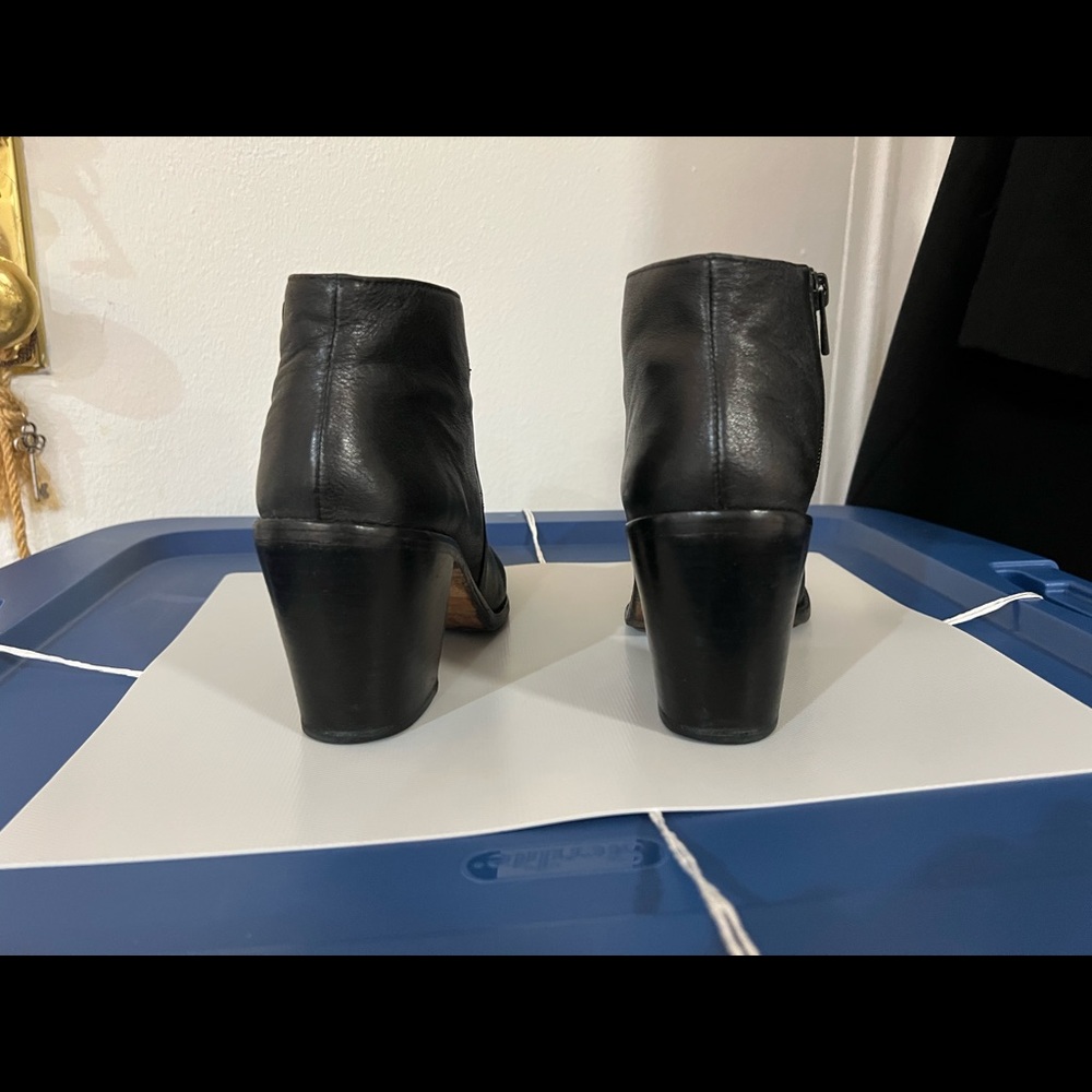 Loeffler Randall, Ella bootie, black ankle boot, 7.5 - Picture 10 of 11